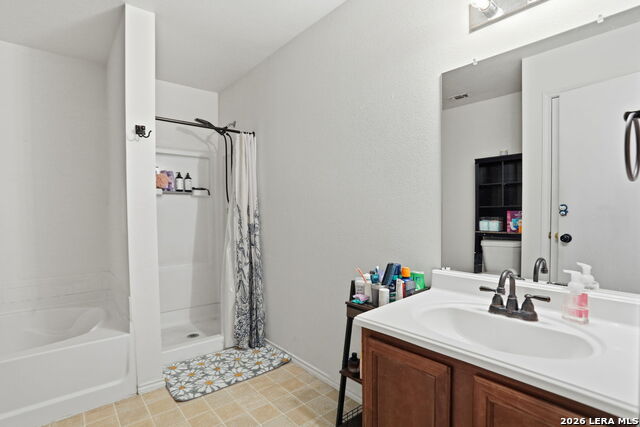 Image 17 of 30 For 10727 Shaencrossing