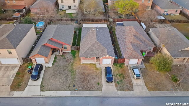 Image 26 of 30 For 10727 Shaencrossing