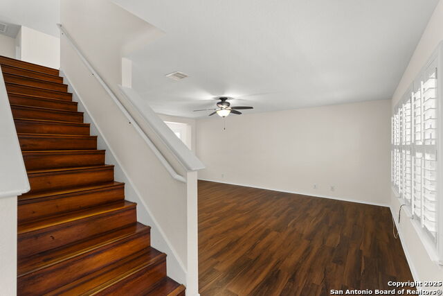 Image 15 of 39 For 7611 Cedar Farm