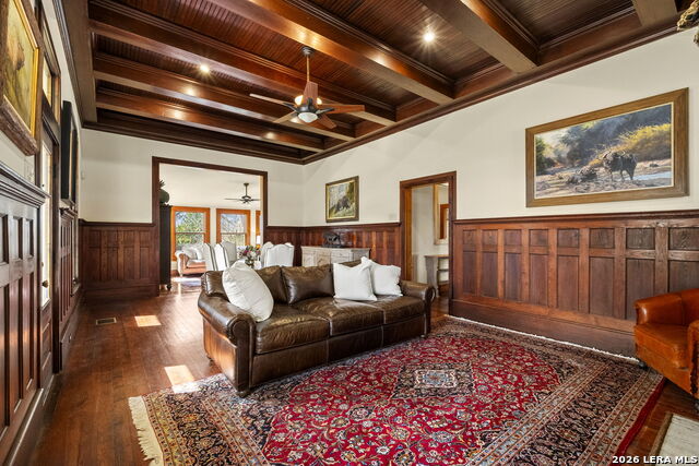 Image 10 of 47 For 107 High Street