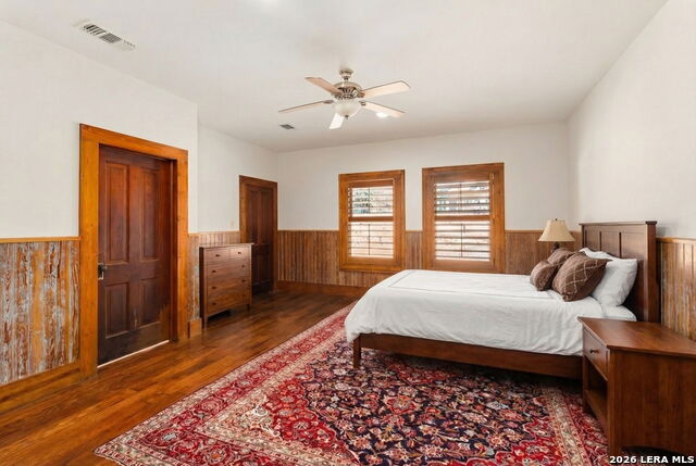 Image 25 of 47 For 107 High Street