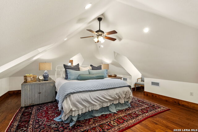 Image 31 of 47 For 107 High Street