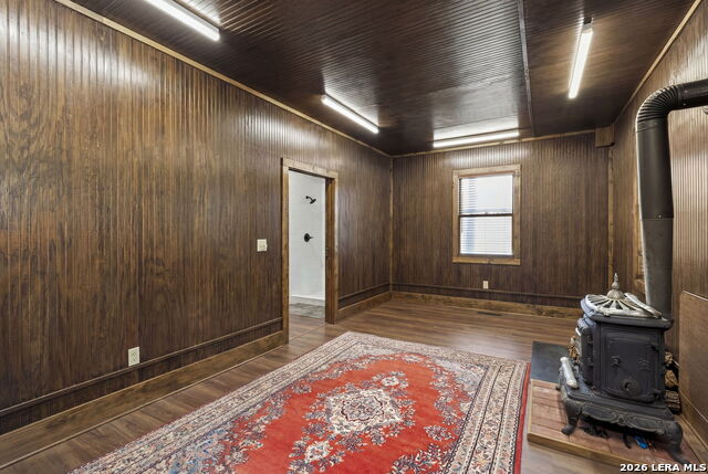 Image 40 of 47 For 107 High Street