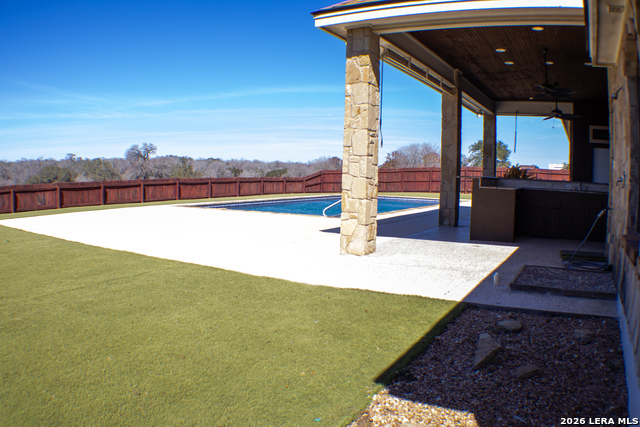 Image 37 of 53 For 201 Abrego Lake