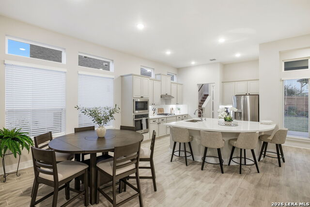 Image 12 of 57 For 24718 Resort Pkwy