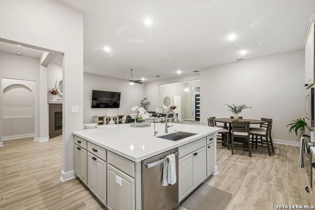 Image 18 of 57 For 24718 Resort Pkwy