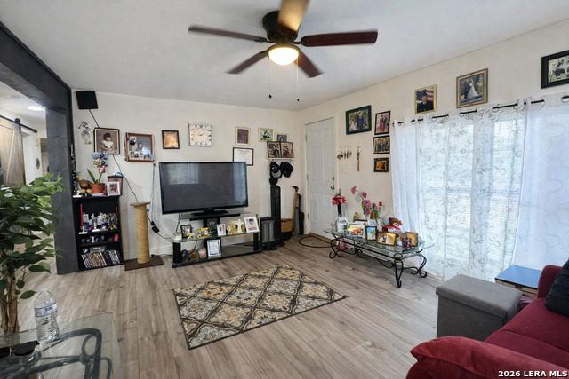 Image 4 of 9 For 1034 Eldorado