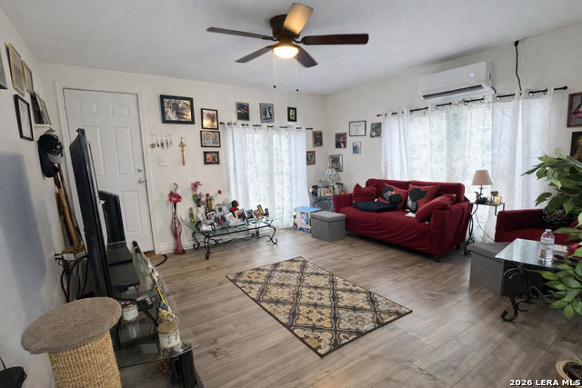 Image 6 of 9 For 1034 Eldorado