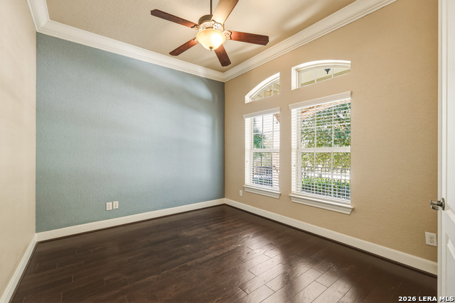 Image 10 of 52 For 1002 Gazania Hill