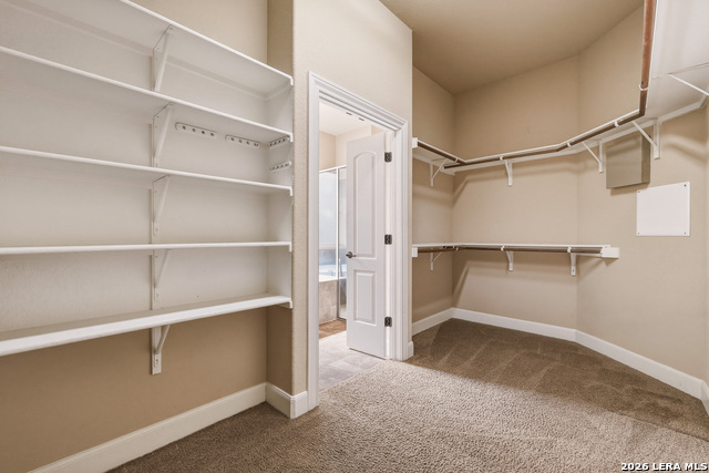 Image 29 of 52 For 1002 Gazania Hill