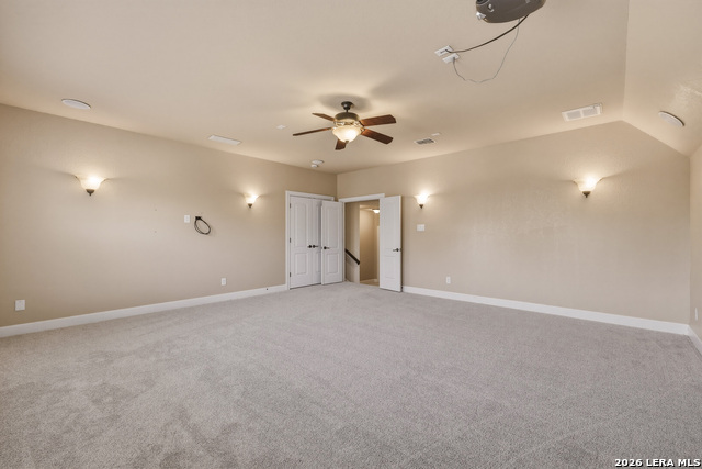 Image 33 of 52 For 1002 Gazania Hill