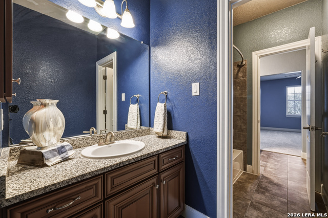 Image 37 of 52 For 1002 Gazania Hill