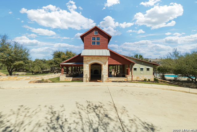 Image 50 of 52 For 1002 Gazania Hill