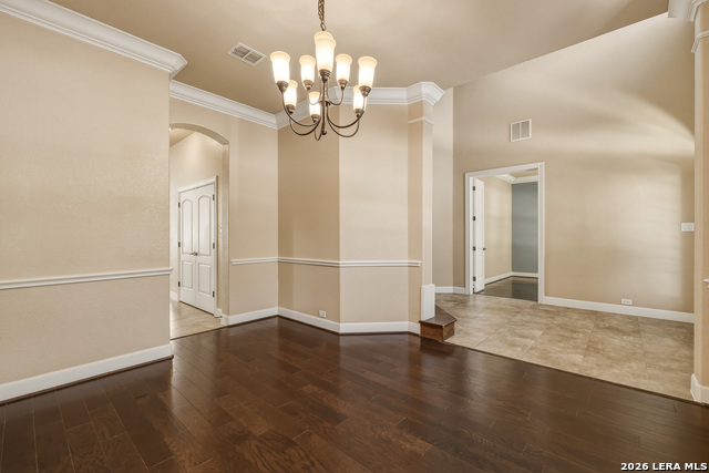 Image 8 of 52 For 1002 Gazania Hill