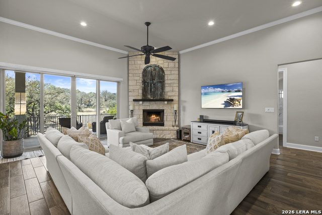 Image 11 of 41 For 431 Hidden Springs