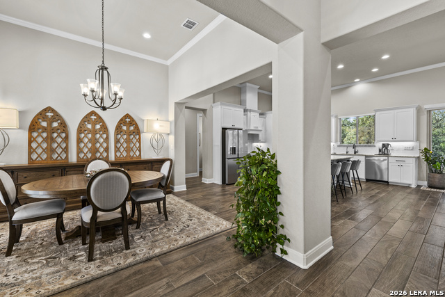 Image 18 of 41 For 431 Hidden Springs