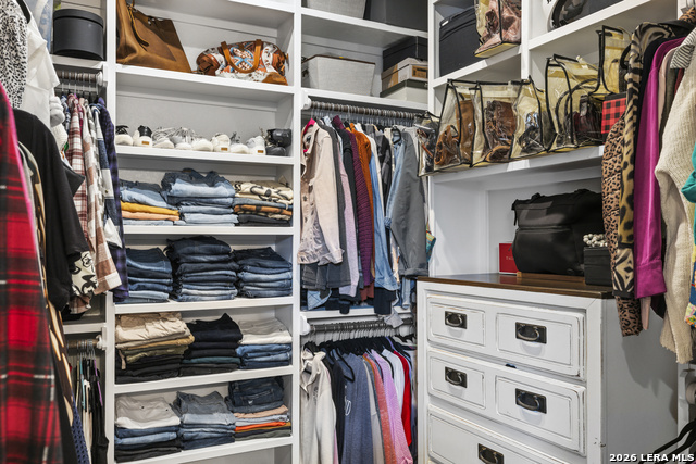 Image 26 of 41 For 431 Hidden Springs