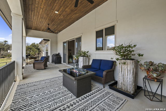 Image 32 of 41 For 431 Hidden Springs