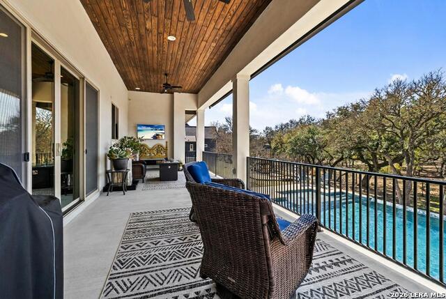 Image 33 of 41 For 431 Hidden Springs