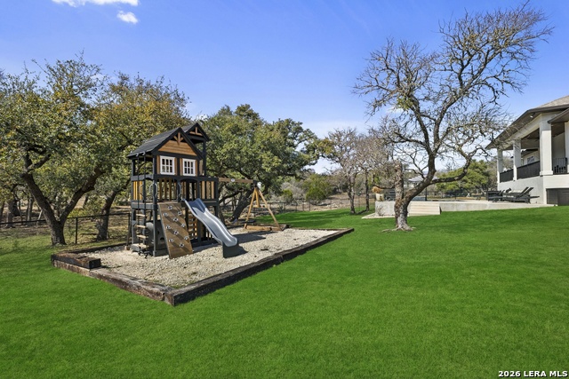 Image 36 of 41 For 431 Hidden Springs