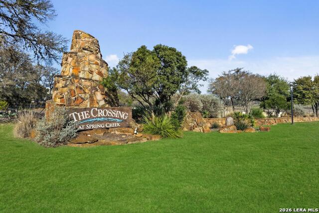 Image 38 of 41 For 431 Hidden Springs