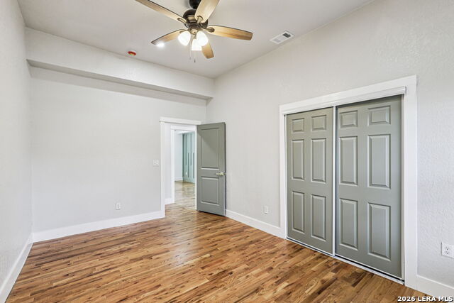 Image 17 of 29 For 826 Dawson  