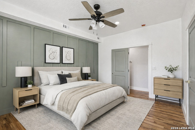 Image 20 of 29 For 826 Dawson  