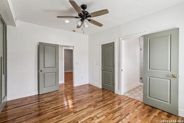 Image 22 of 29 For 826 Dawson  