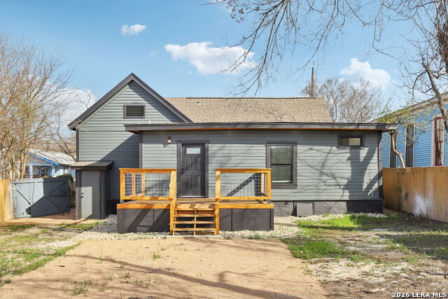 Image 27 of 29 For 826 Dawson  