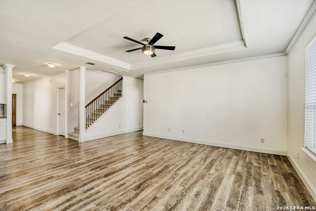 Listing photo id 11 for 7231 Capricorn Way