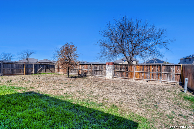 Listing photo id 24 for 7231 Capricorn Way