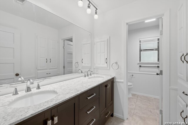 Image 15 of 25 For 802 Sherman Oak