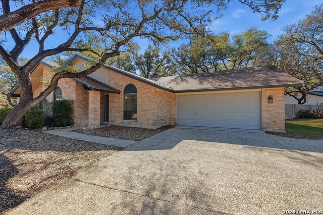 Image 2 of 25 For 802 Sherman Oak