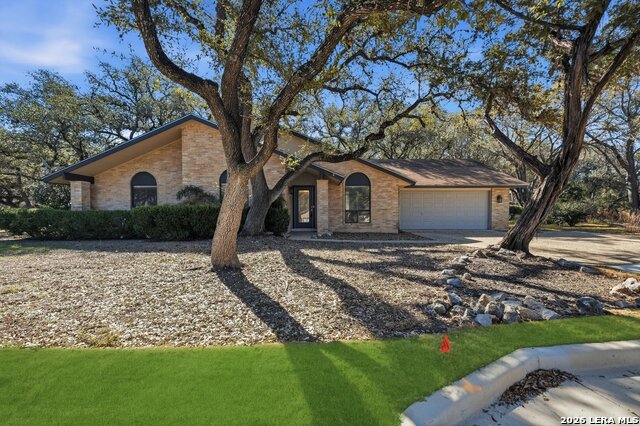 Image 3 of 25 For 802 Sherman Oak