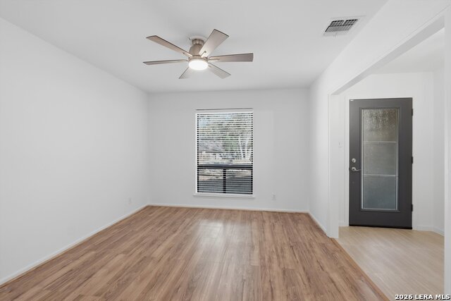 Image 4 of 25 For 802 Sherman Oak