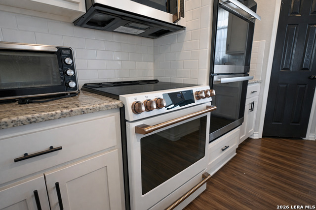 Image 10 of 22 For 501 Sendera Way