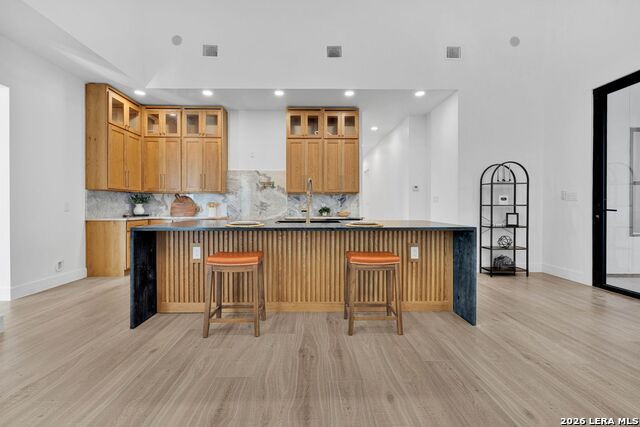 Image 12 of 52 For 109 Upper River Place