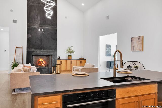 Image 13 of 52 For 109 Upper River Place