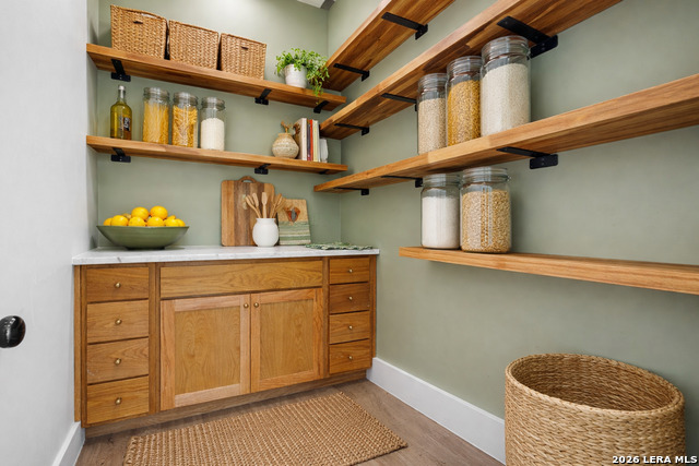 Image 18 of 52 For 109 Upper River Place