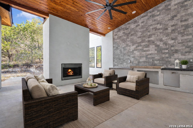 Image 24 of 52 For 109 Upper River Place