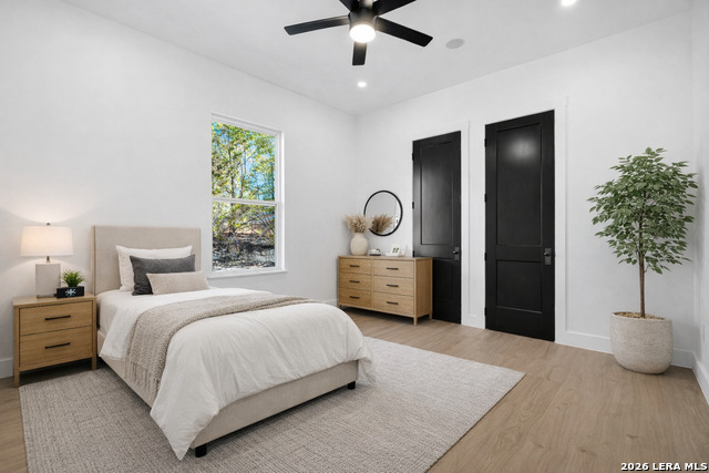 Image 35 of 52 For 109 Upper River Place