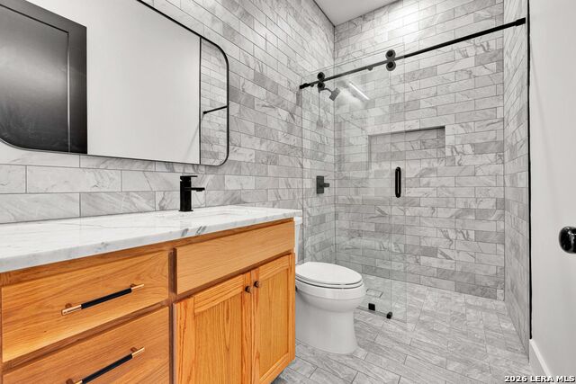 Image 36 of 52 For 109 Upper River Place