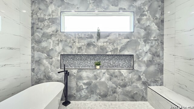 Image 19 of 46 For 699 James Way