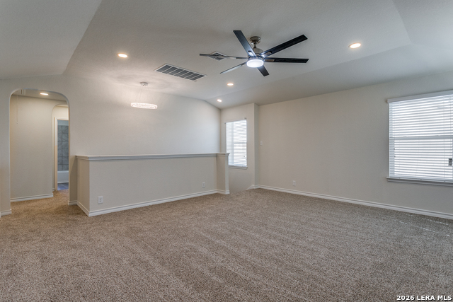 Listing photo id 14 for 2915 Sunset Bend