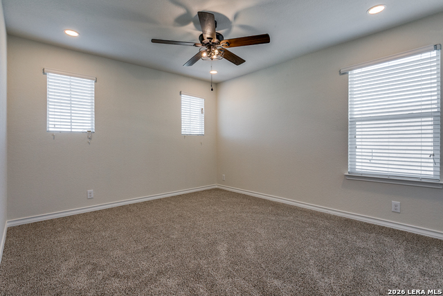 Listing photo id 16 for 2915 Sunset Bend