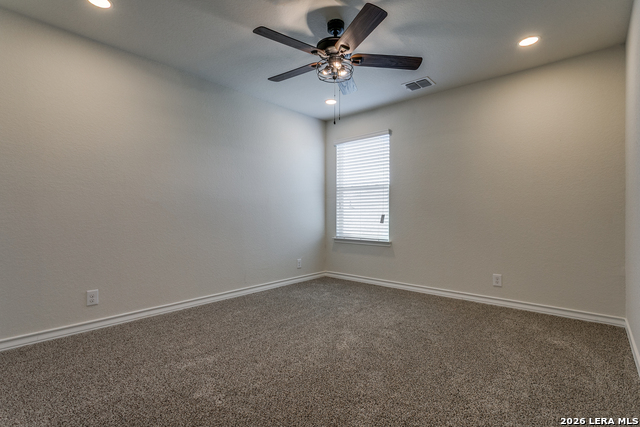 Listing photo id 19 for 2915 Sunset Bend