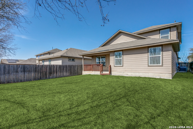 Listing photo id 29 for 2915 Sunset Bend