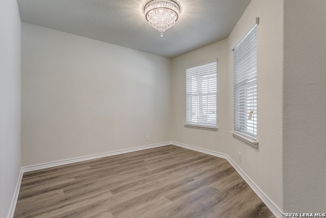 Listing photo id 3 for 2915 Sunset Bend