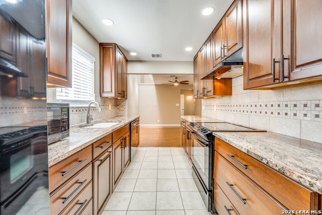 Image 12 of 25 For 201 Craig W Apt N