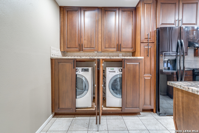 Image 16 of 25 For 201 Craig W Apt N